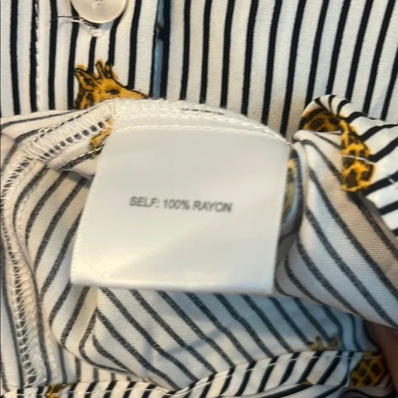 Jane and Delancey Black and white Striped Giraffe  Button Down Shirt - Picture 8 of 11